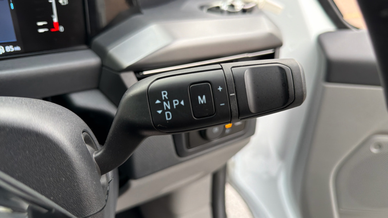 Ford Tourneo Custom 320 L2 Diesel Fwd 2.0 EcoBlue 136ps H1 Titanium 8 seater Auto